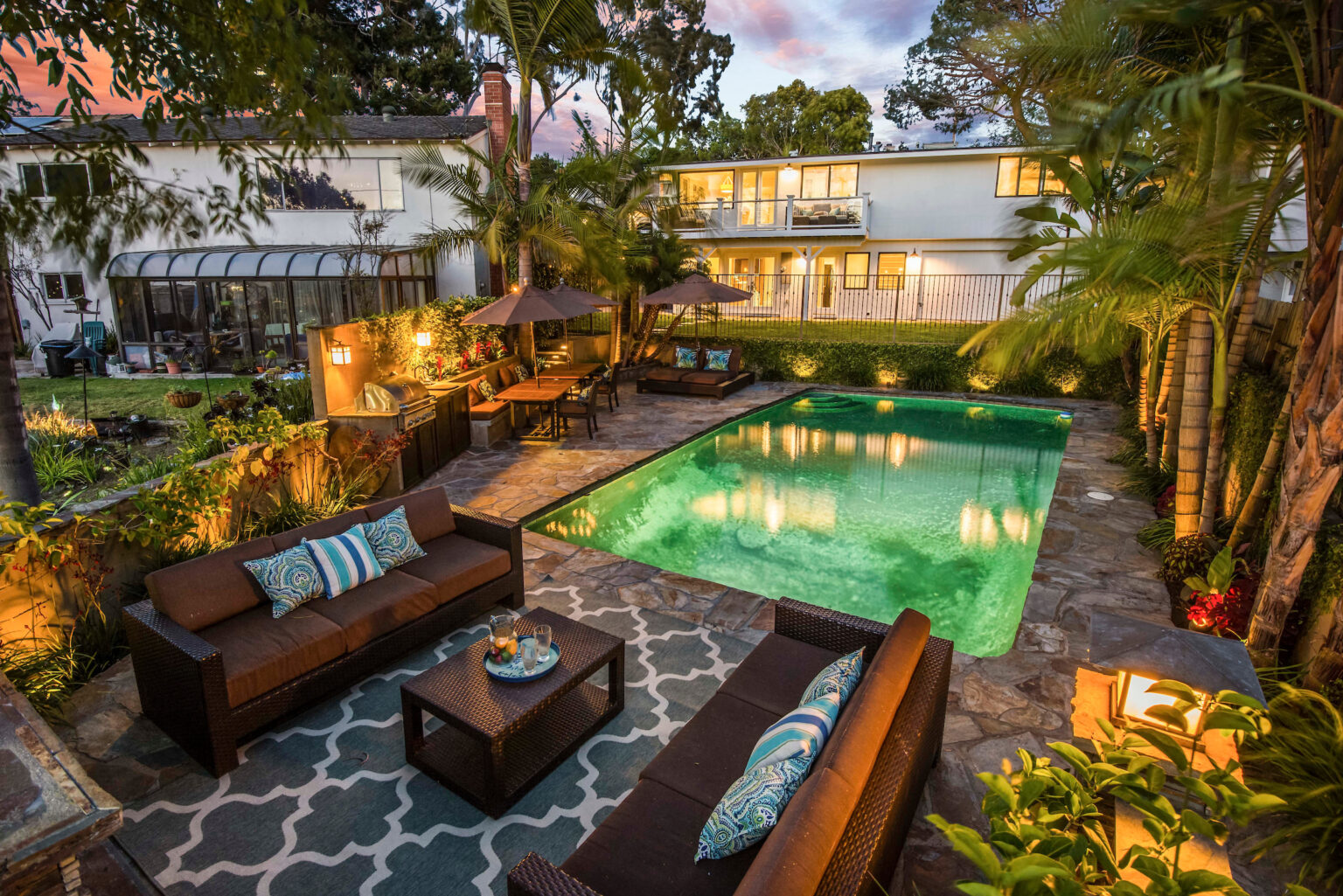 Hollywood Riviera Homes sold by Kelly Evans